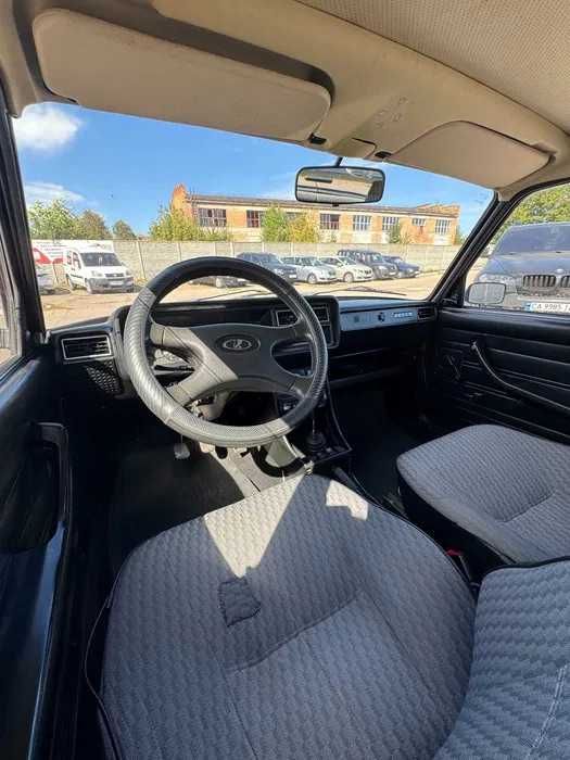 LADA 2107 ВАЗ сімьорка 1.5 баклажан 2005 без ГБО