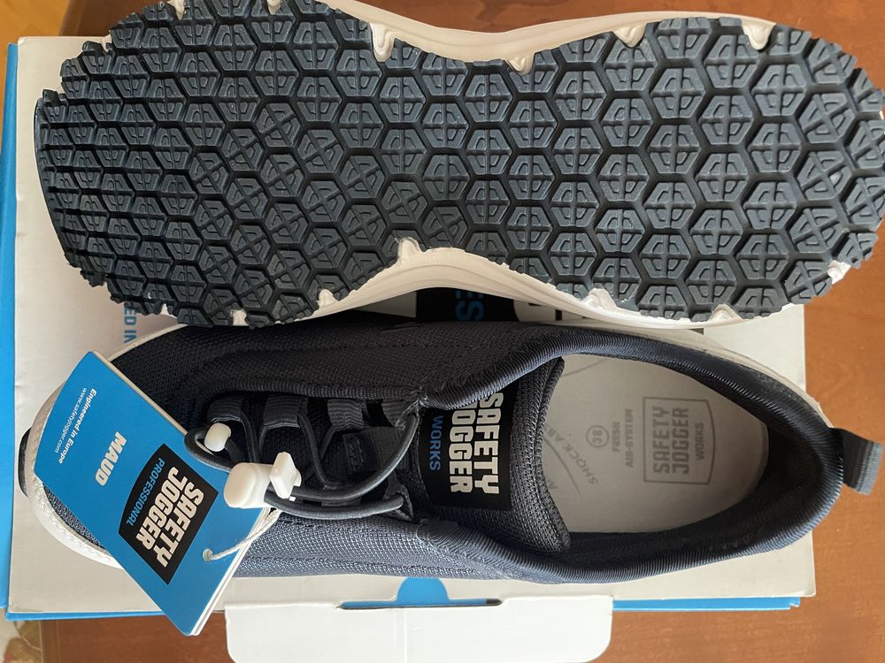 Снікерси жіночі Safety Jogger р.36,5