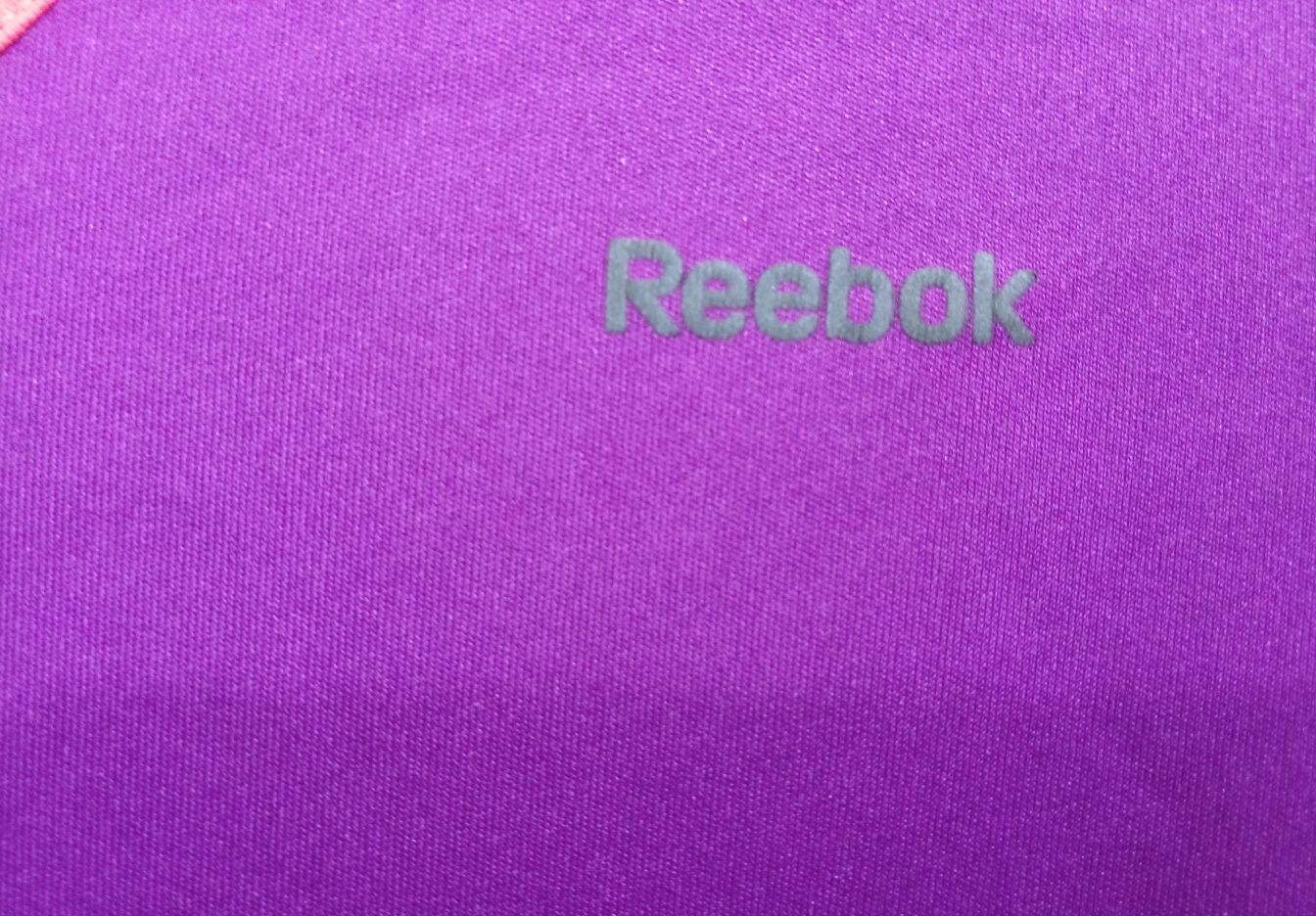 Оригінал Reebok жіноча спортивна футболка