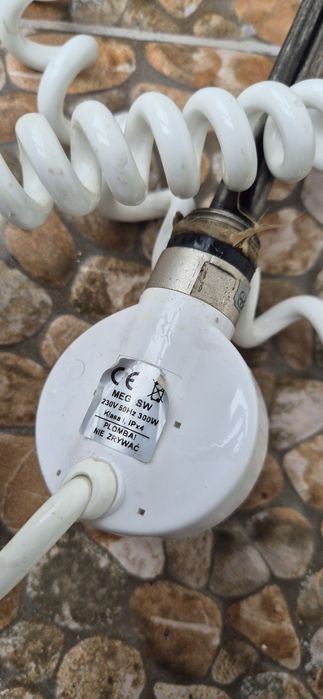 Grzałka grzejnika łazienka Terma 300 W