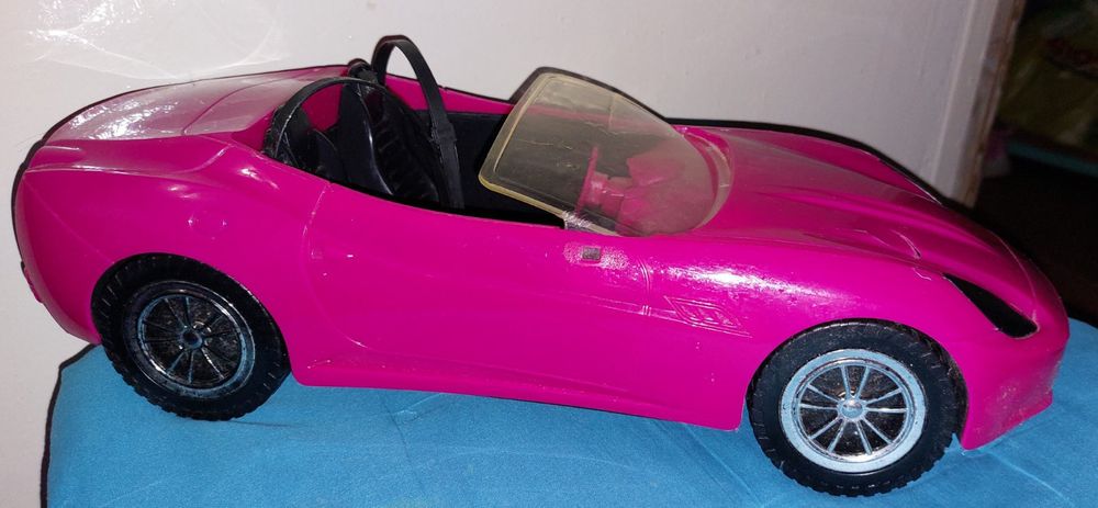 Транспорт для ляльок.  Продаю відразу дві одиниці.