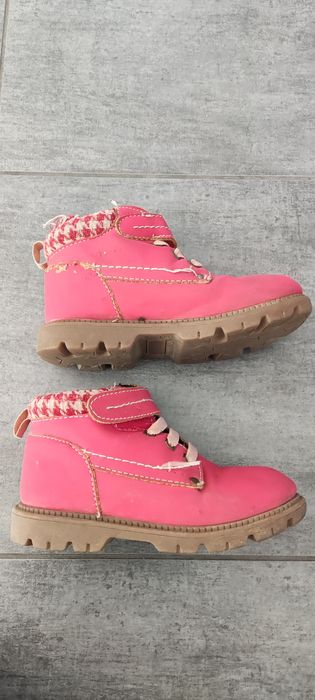 Trapery dla dziewczynki, co rozmiar 27.