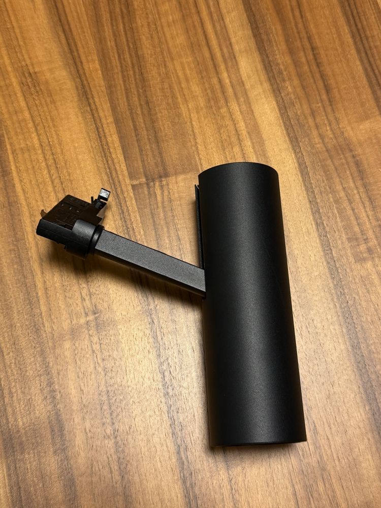 Czarne lampy szynowe: system paco mini: 13 sztuk.
