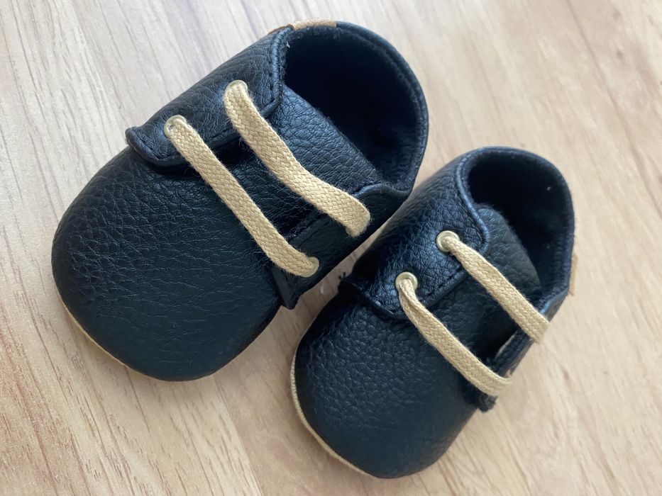 Новые туфельки для маленьких деток