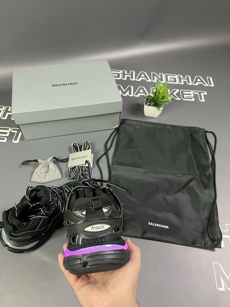 Кроссовки Balenciaga Track led