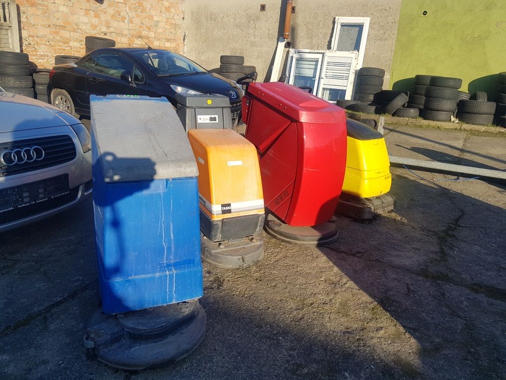 4 x Szorowarka ,myjka Columbus RA 55
