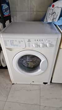 Electrodoméstico máquina de lavar roupa