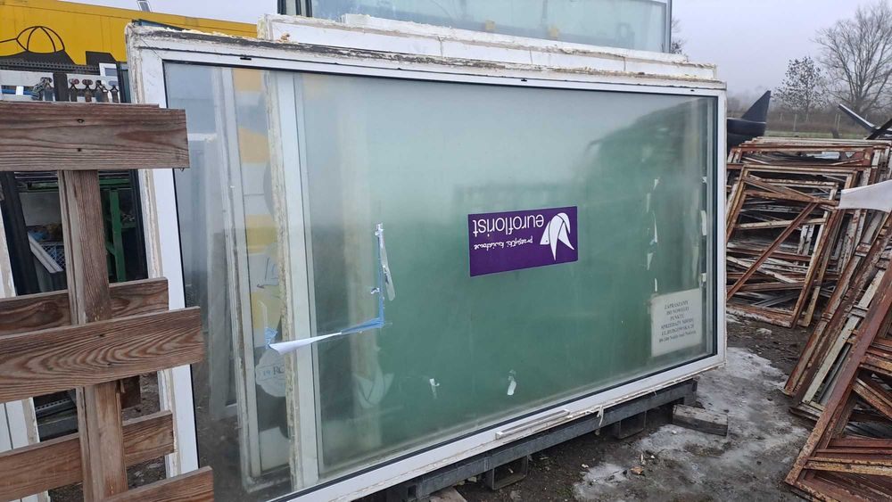 witryny okna sklepowe  z demontażu