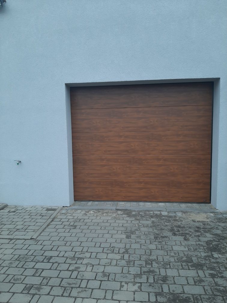 Pomieszczenie do wynajęcia boxy magazynowe