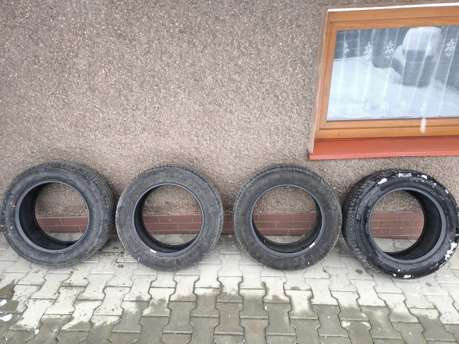 Opony letnie Kleber Dynaxer SUV 225/60/17