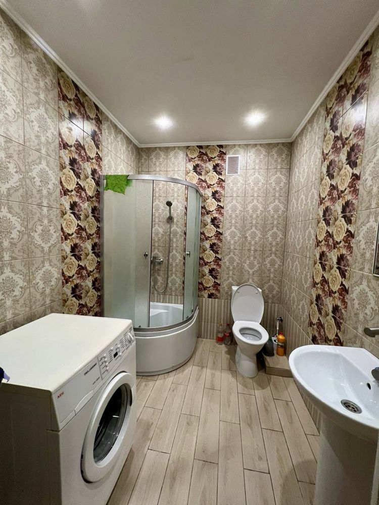 Терміновий продаж 2-х кв. з ремонтом, меблями та технікою 50 м2