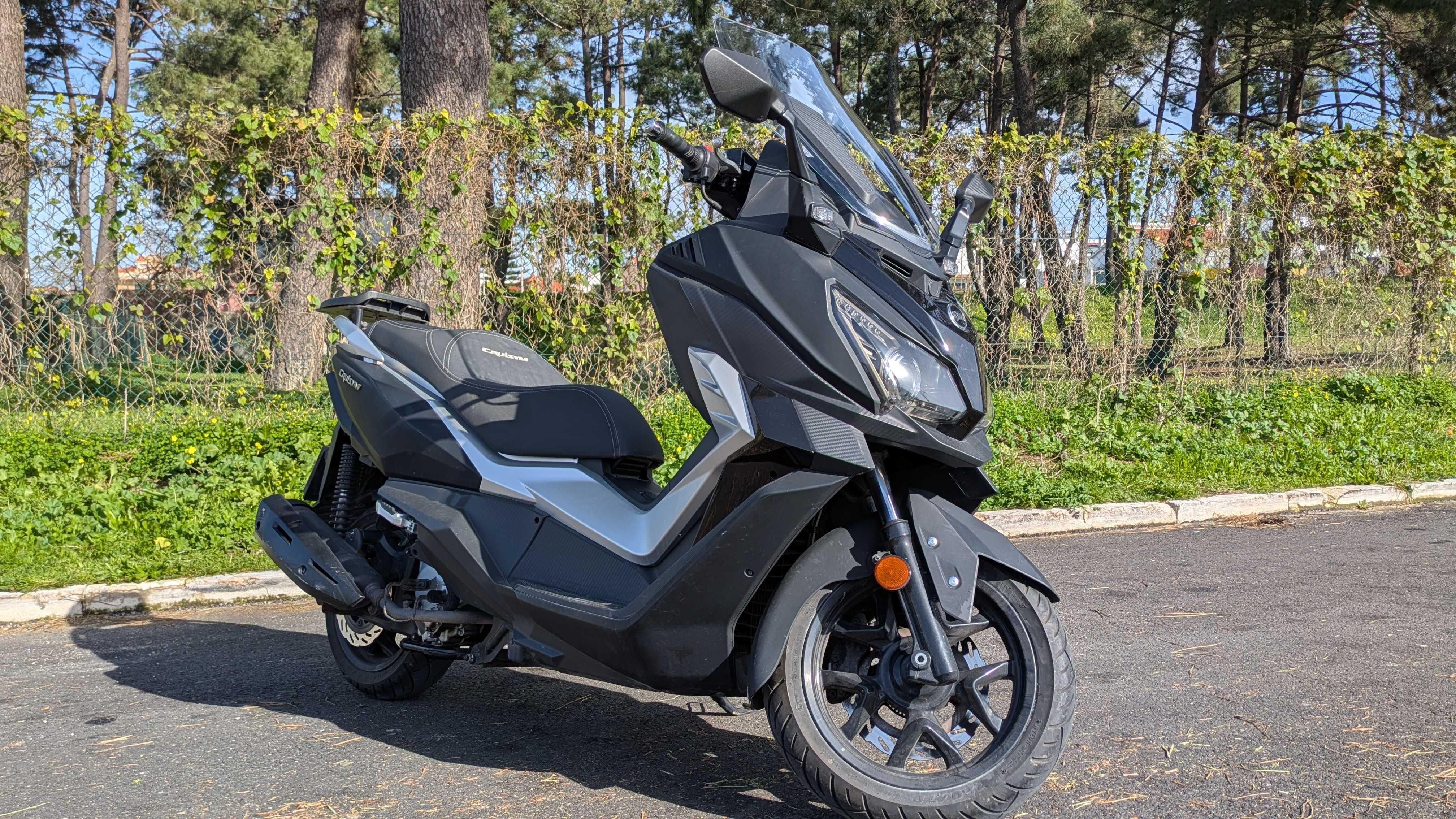 Maxi Scooter Sym Cruisym 125 Alpha