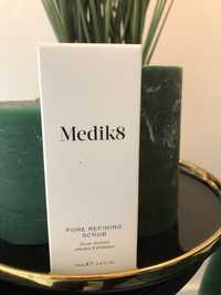 Kosmetyki medik8 pore refining scrub