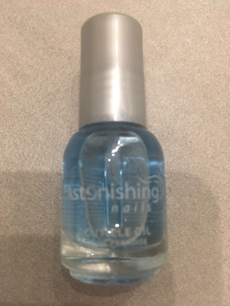 Масло для кутикул голландской фирмы Astonishing Original