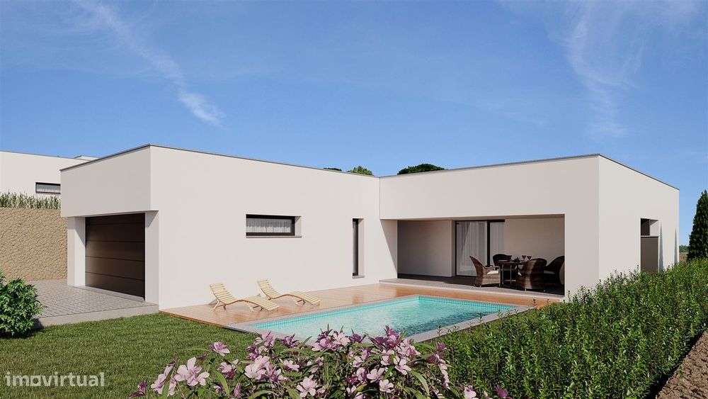 Moradia T3+1 Térrea Nova – Construção Moderna e Sustentável com vista