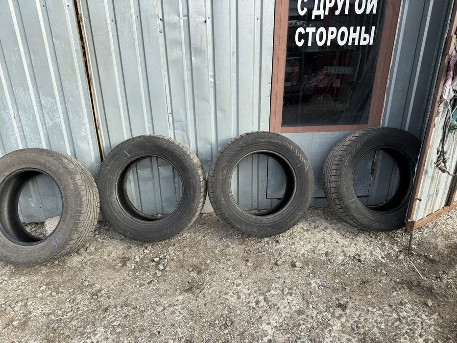 265 60 r18 Nokian hakkapelitta R