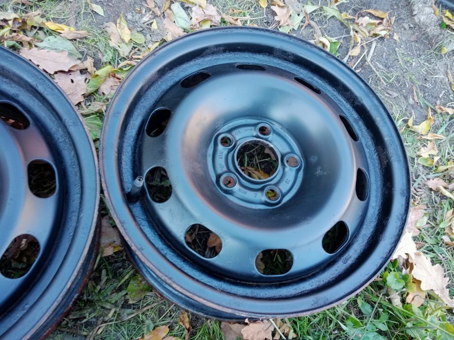 5/100 r14 et38 Skoda Volkswagen Металеві Диски