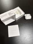 Estojo carregamento AirPods Pro 2 (com auriculares avariados – peças)