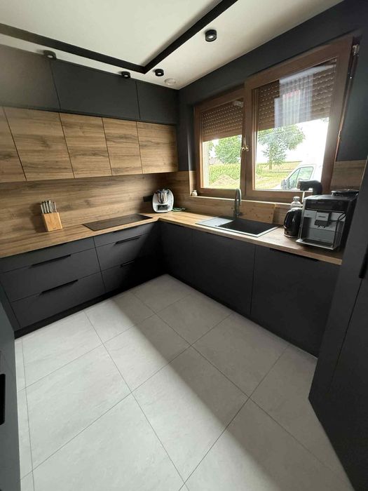 Meble na wymiar-Marszalik