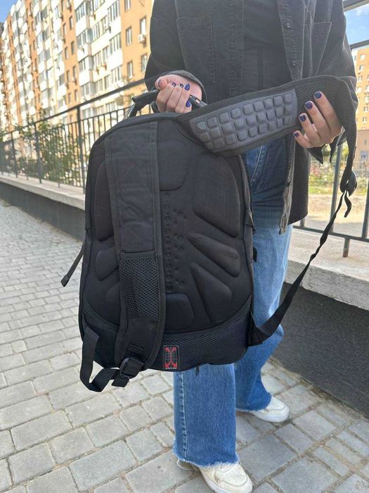 Швейцарський РЮКЗАК з ортопедичною спинкою! Водонепроницаемый ПОРТФЕЛЬ