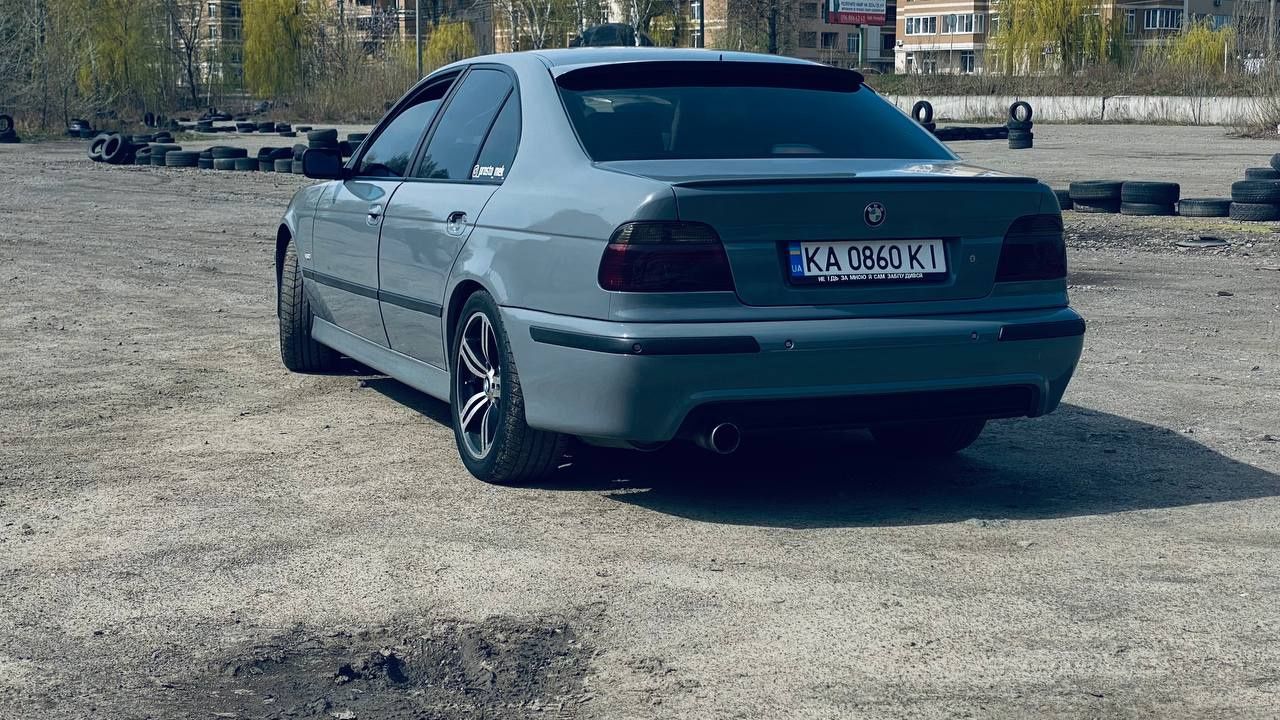 Продам срочно  bmw е39