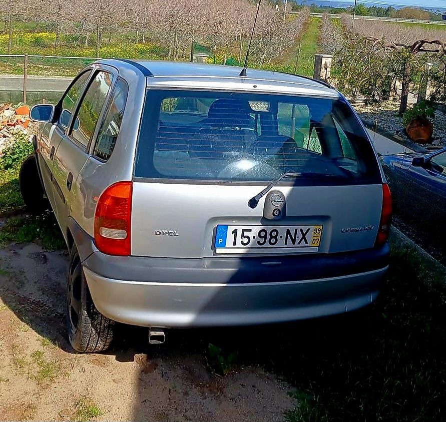 Vendo opel corsa