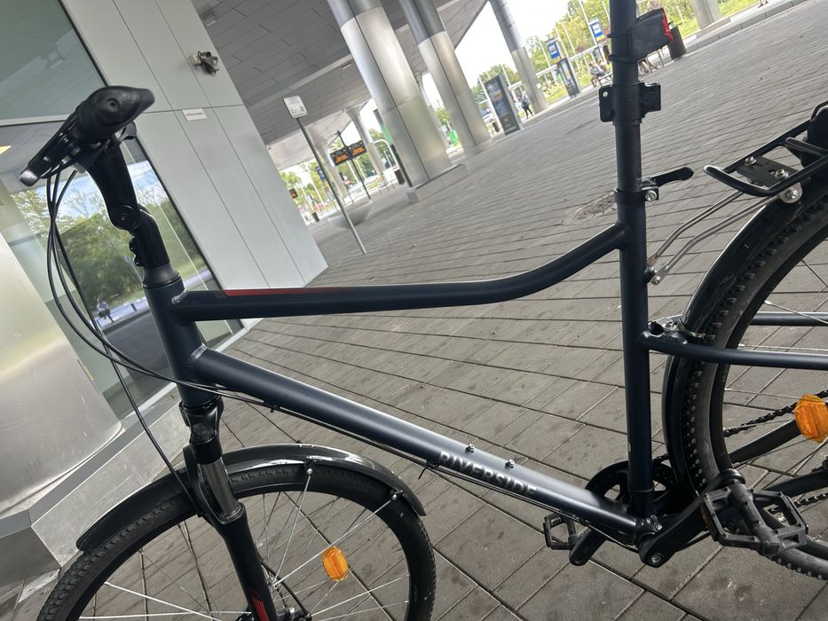 Rower trekkingowy niebieski Stan Bardzo dobry odbior tylko osobisty