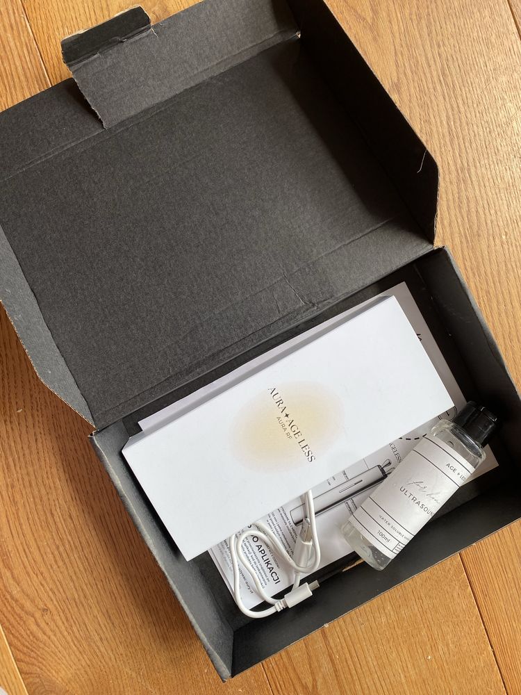 Aura RF masażer liftingujący 3D, Fale RF, terapia LED