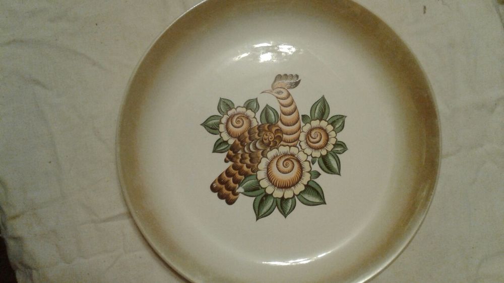 Продаются два блюда