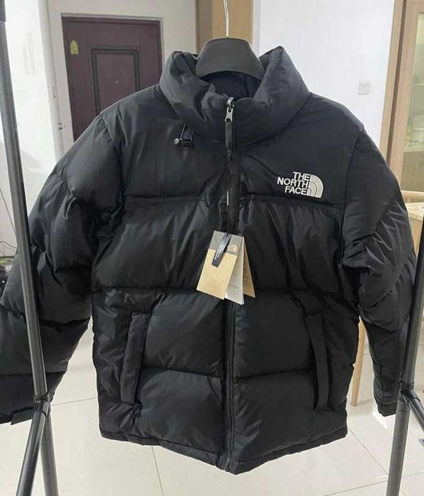 The North Face 1996 Retro Nuptse 700 M