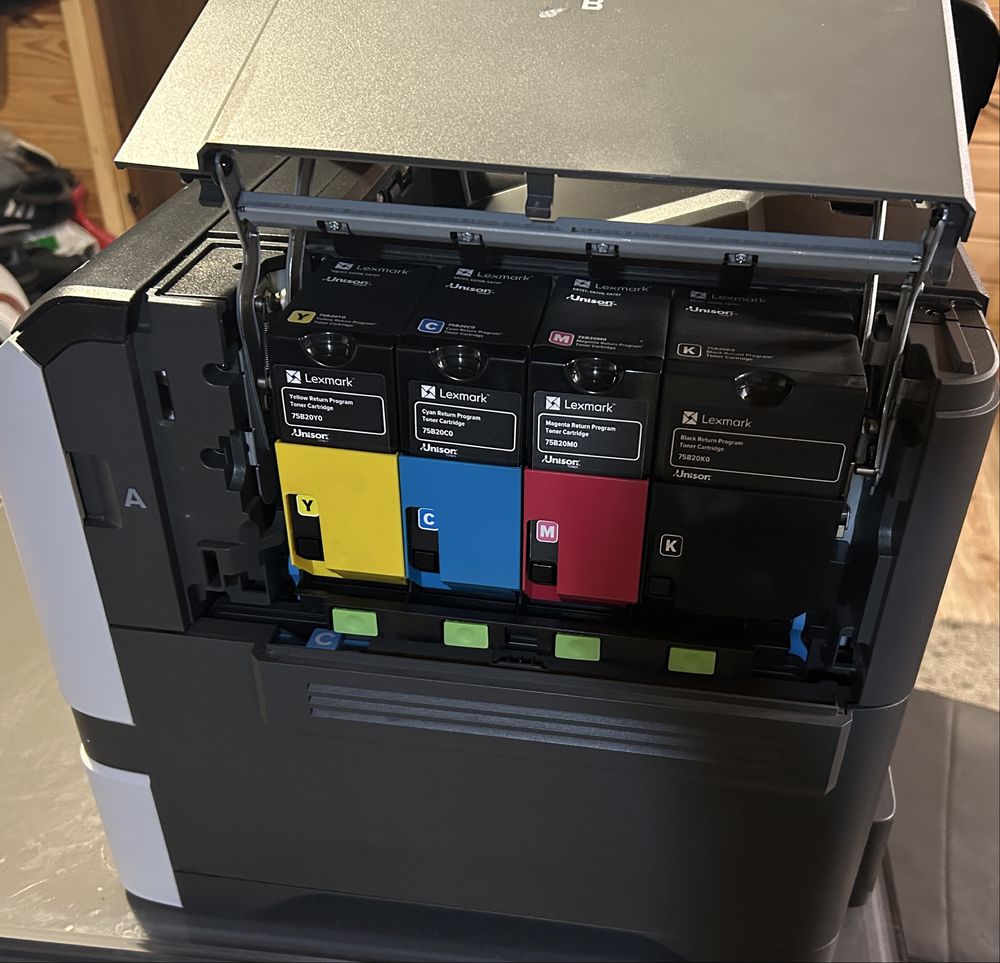 Profesionalna Drukarka Lexmark CS727