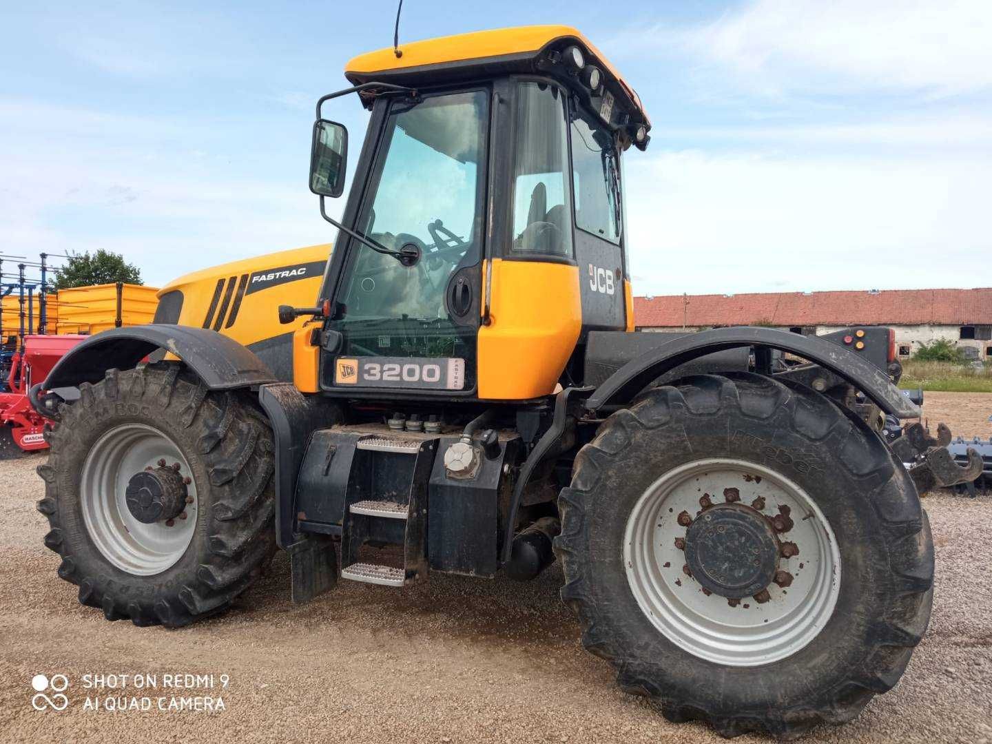 JCB Fastrac 3200