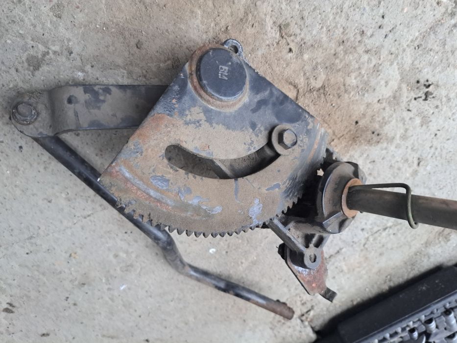 Układ kierowniczy przekładnia traktorek Husqvarna Partner McCulloch