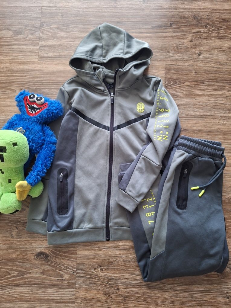Спортивний костюм олімпійка кофта + штани джогери на флісі від Matalan