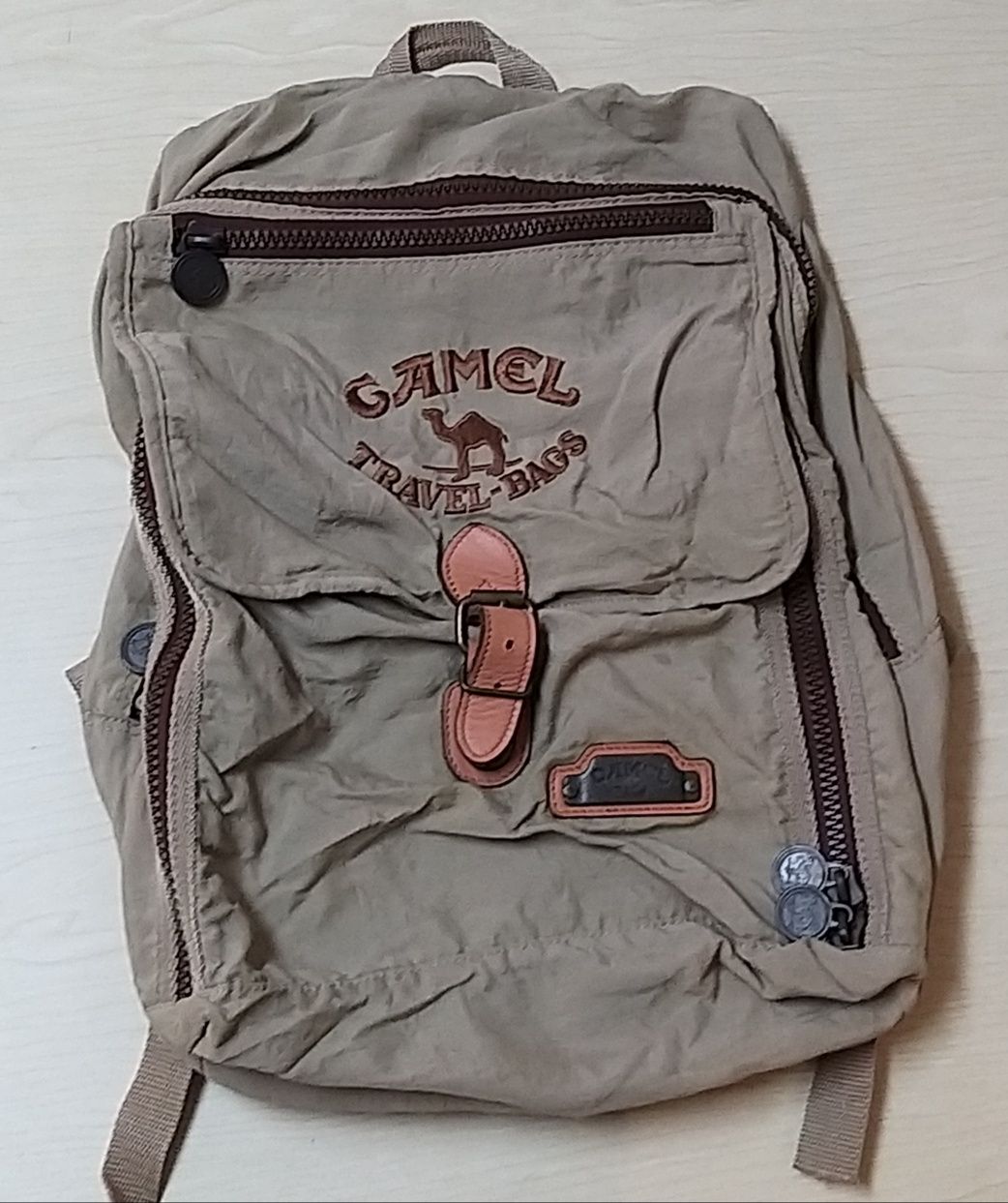 Mochila Camel Travel Bags.