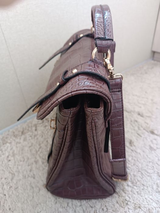 Продам портфель, сумку