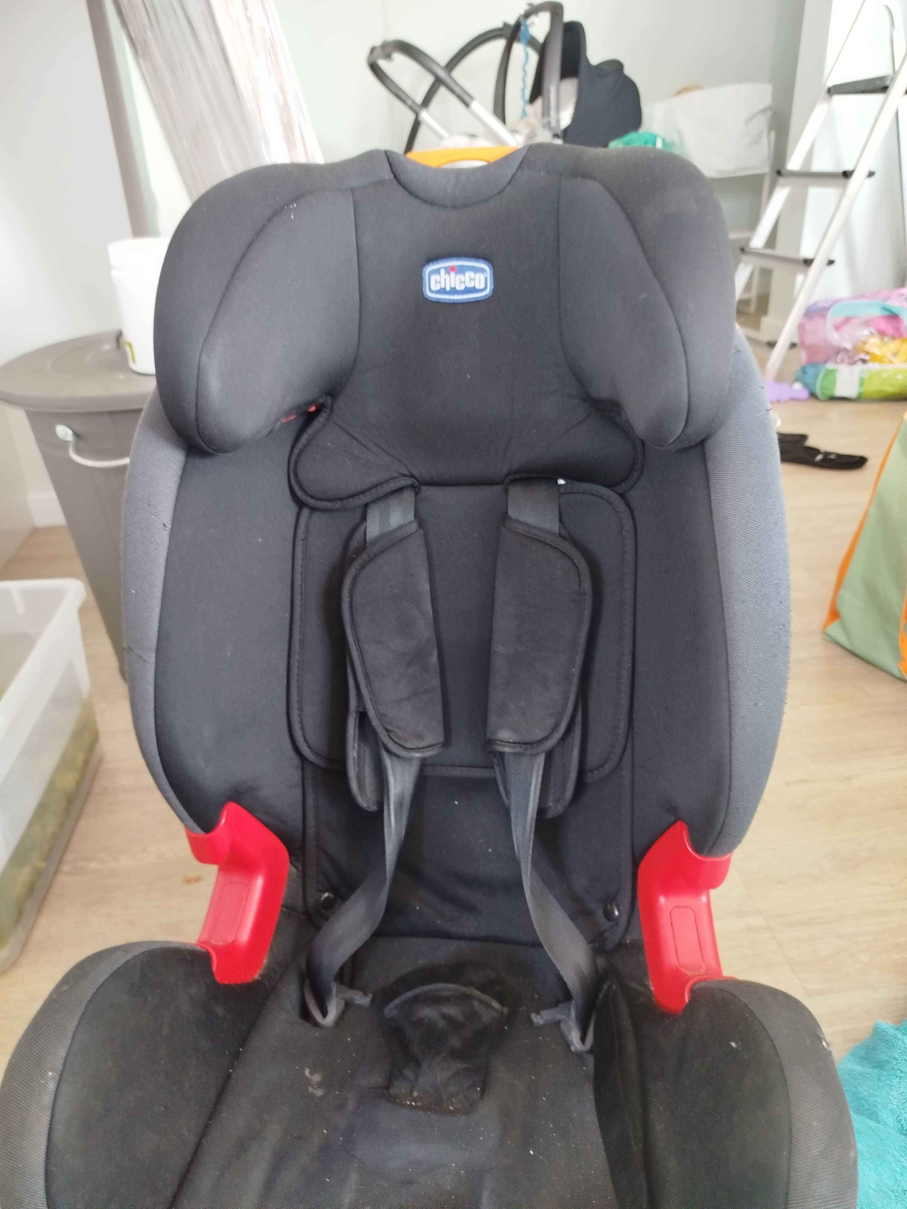 Vendo cadeira auto Chicco grupo 123