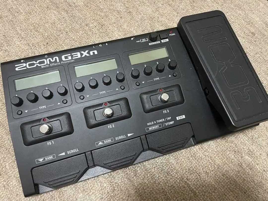 Гітарний процесор ефектів Zoom G1 Four, G1X Four, G6, G11
