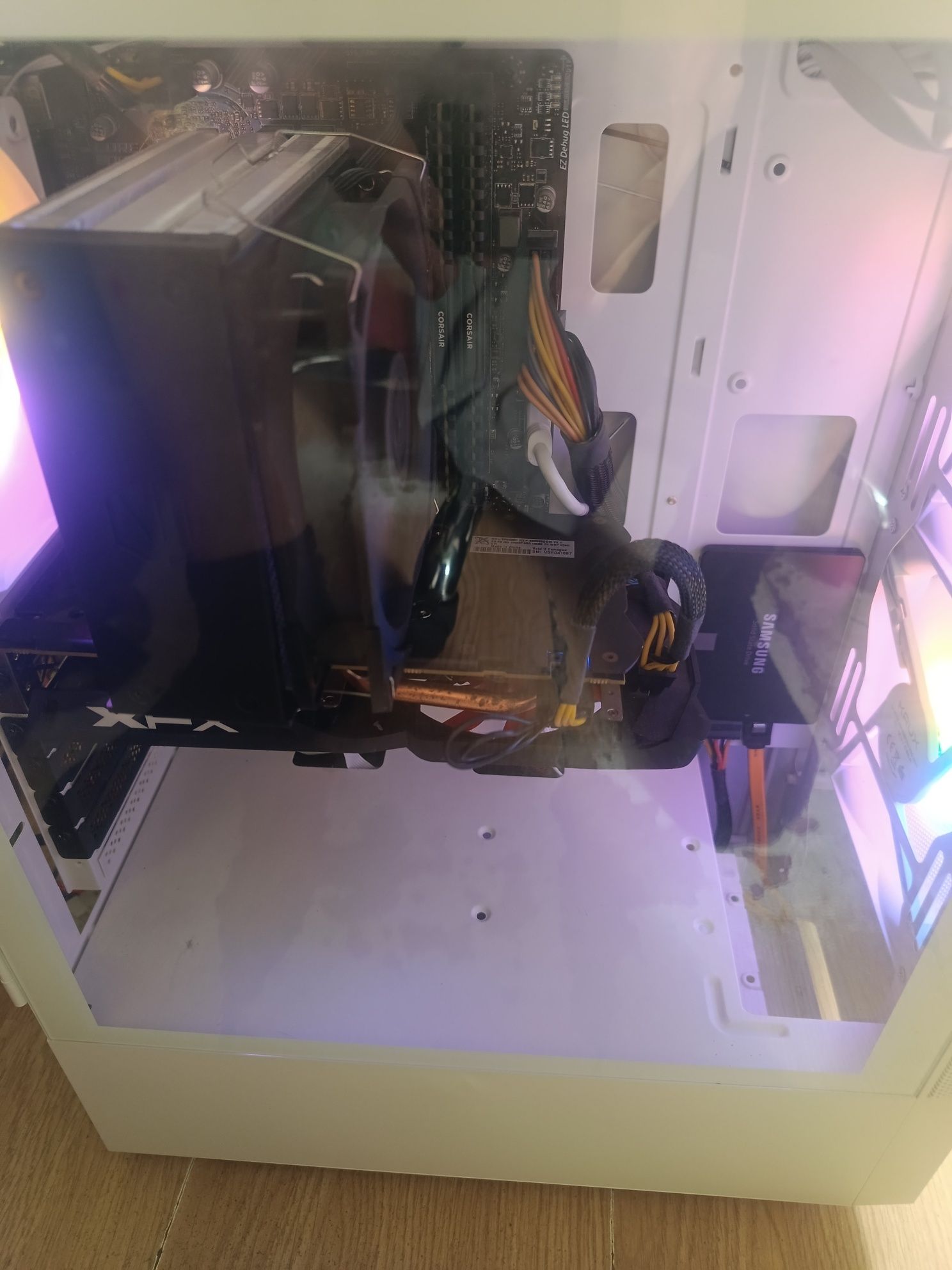 Komputer , i5-9400f, DDR4 16GB,2 SSD XFX RX 580 8GB RAM  Black Wolf