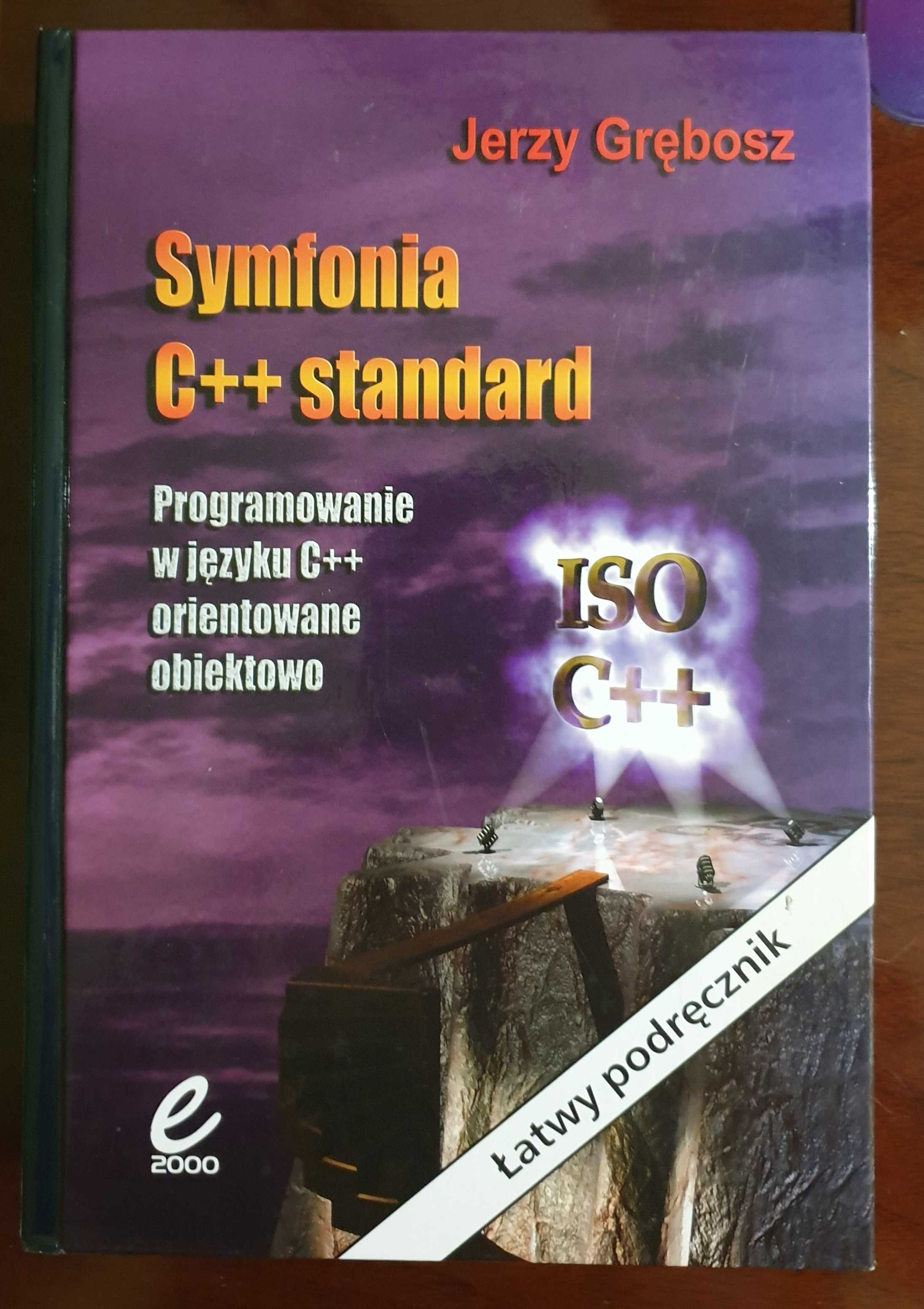 Sprzedam książkę Symfonia C ++ standard.