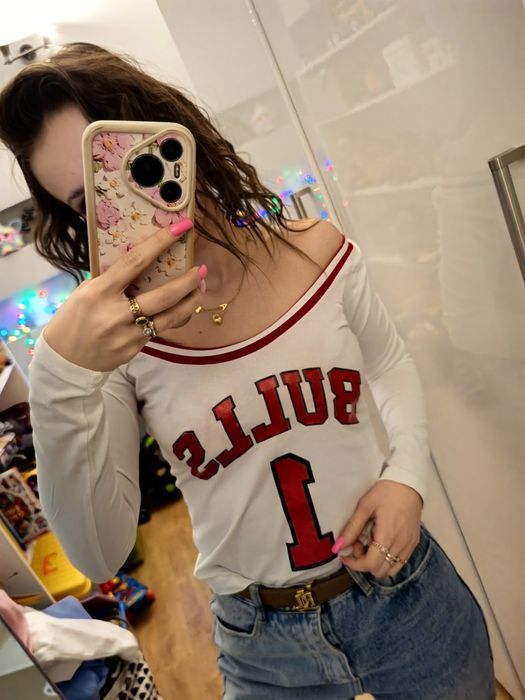 Bluzka biała selfieroom napis bulls