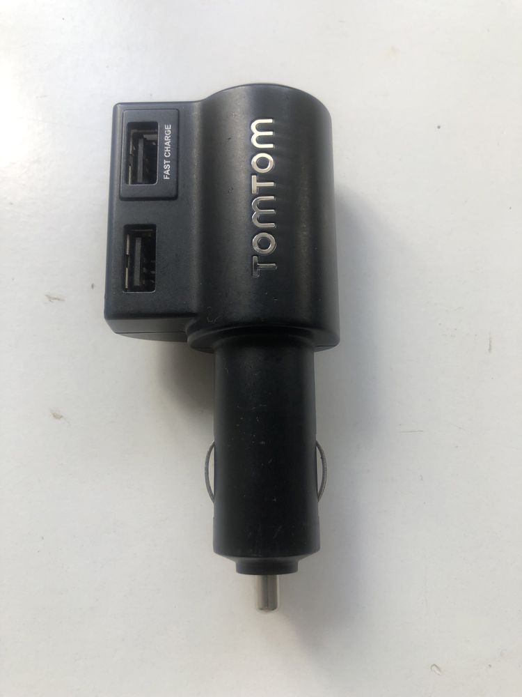 Carregador de isqueiro tomtom