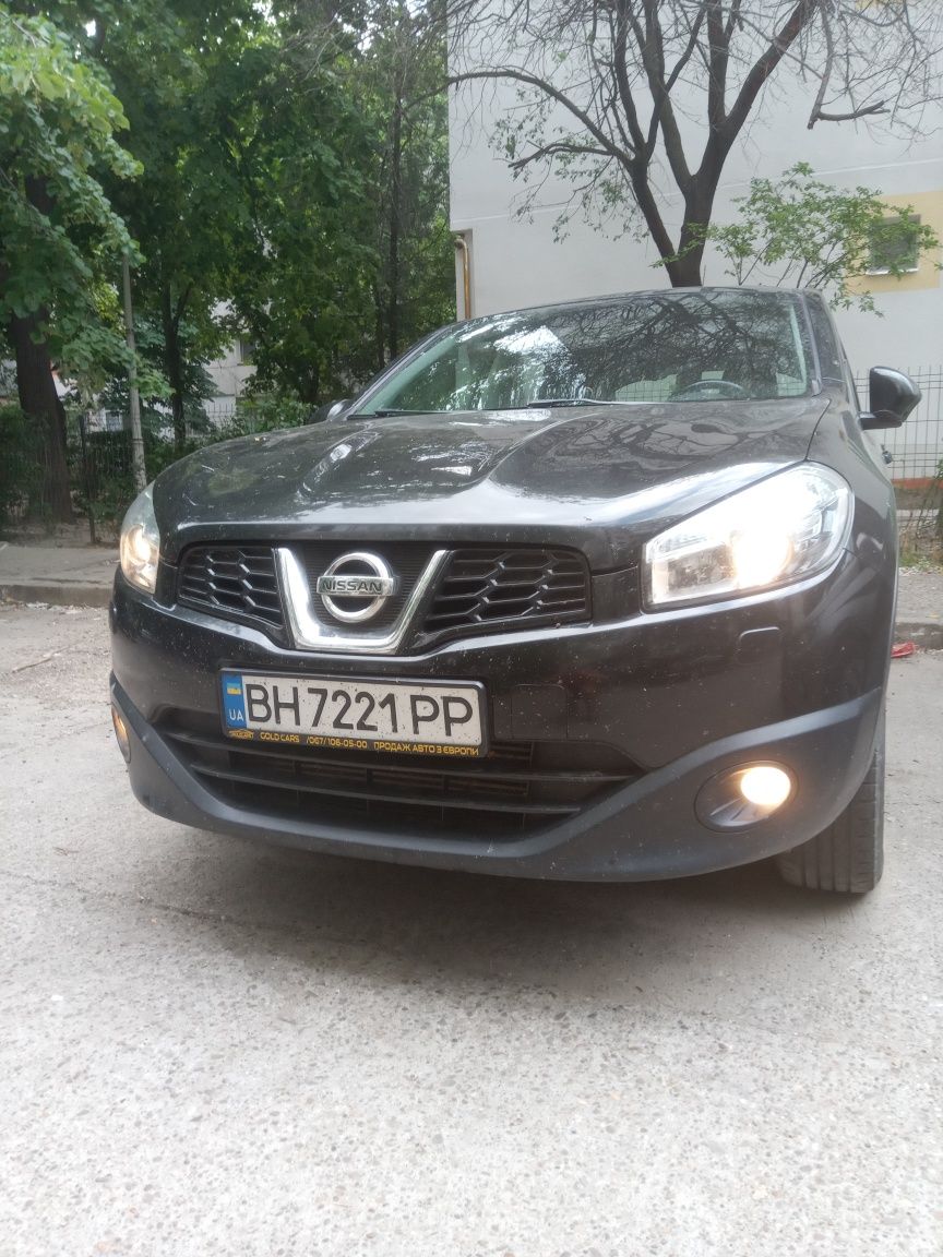 Nissan Qashqai 2011  1.5 дизель