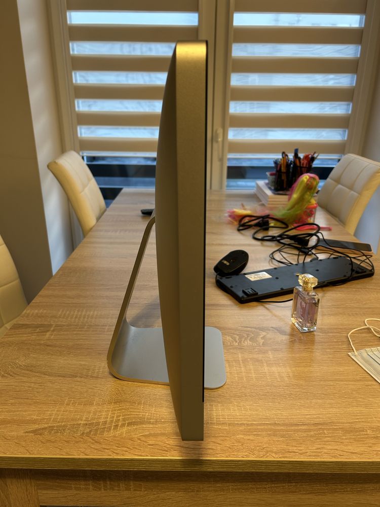 iMac 21.5 cala 2011