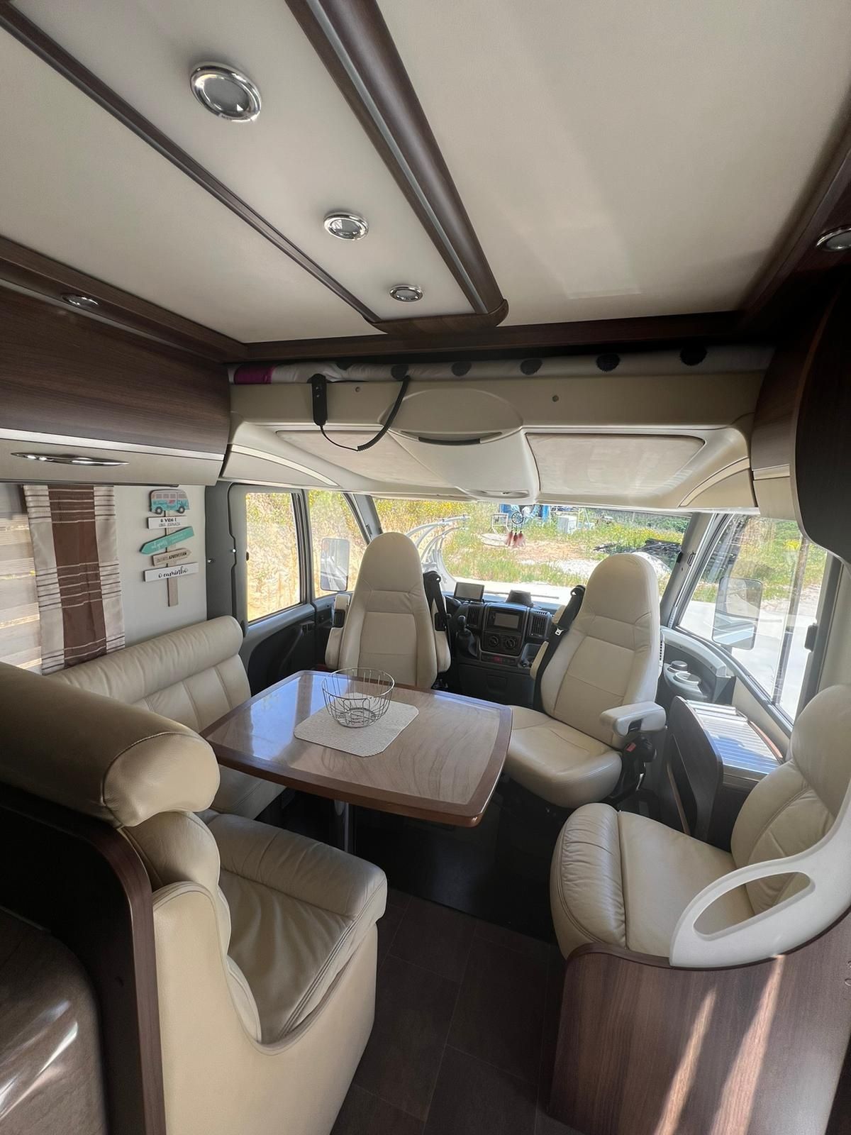 Autocaravana burstner elegante I 730
