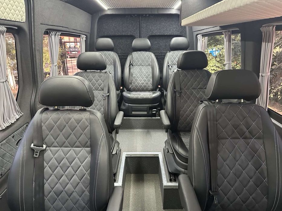 Пасажирські перевезення, індивідуальний трансфер.