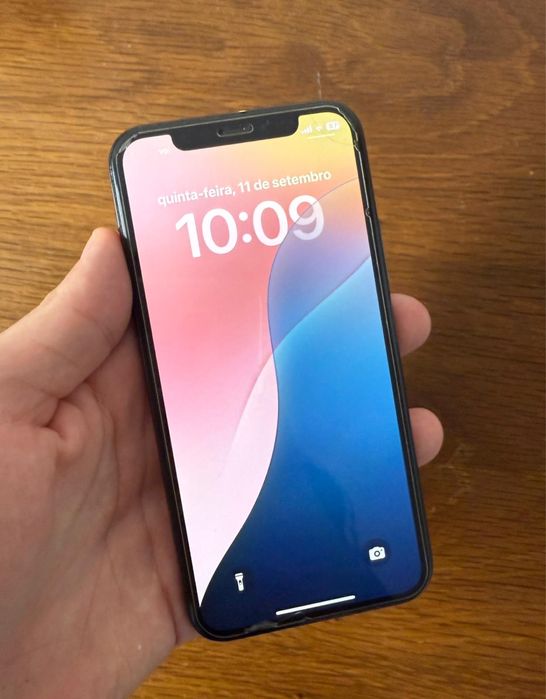 Troco iphone XR COMO NOVO