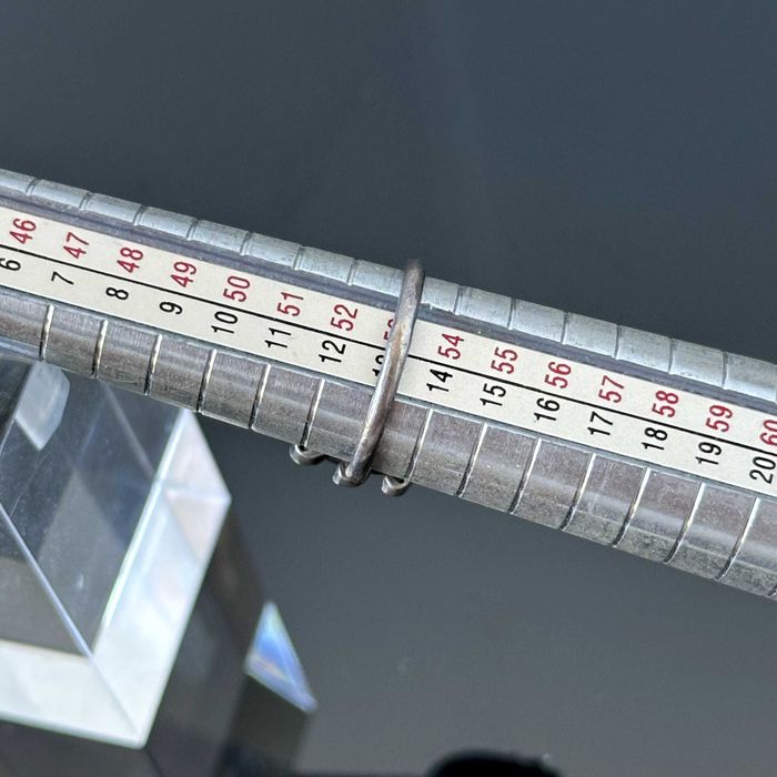 Srebrny pierścionek z Karneolem ok. 1910 roku, srebro próby 835