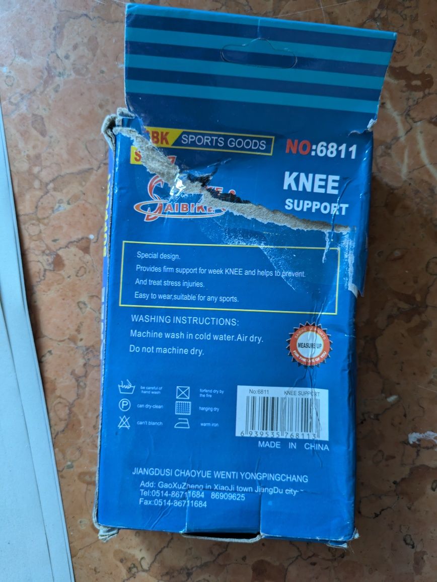 Opaska uciskowa podtrzymująca stabilizująca kolano
