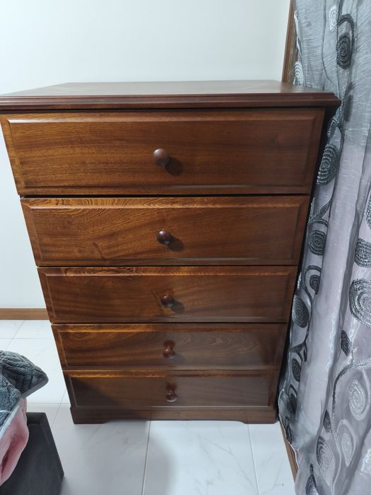 Cómoda de quarto